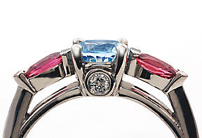 950 Palladium: Gemstone Setting Considerations